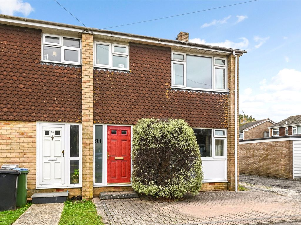 3 bed end terrace house for sale in Woodgate Park, Woodgate, Chichester