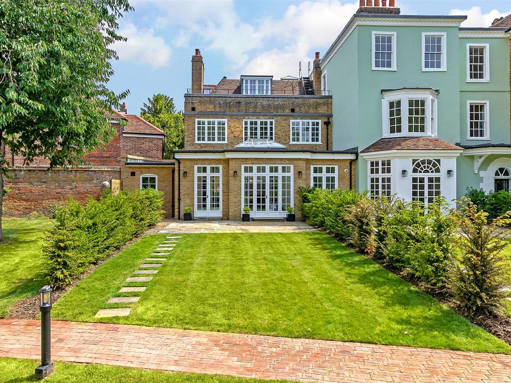 3 bed detached house for sale in Codicote Road, Welwyn AL6 Zoopla