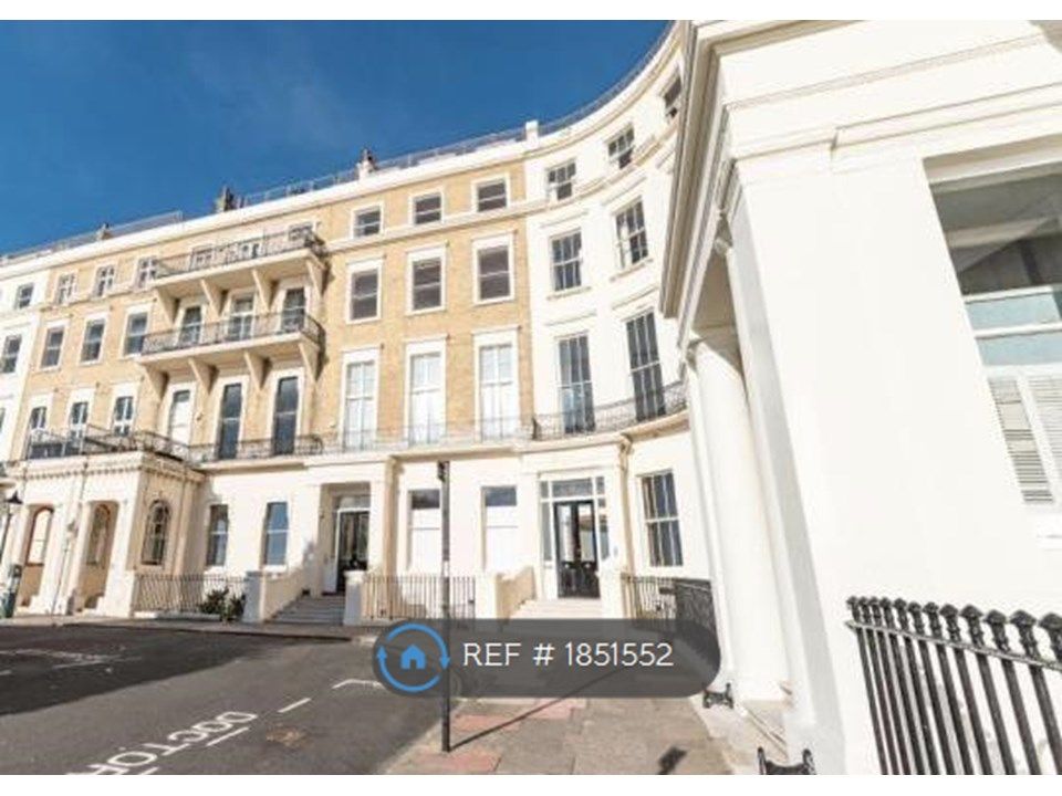 2 bed flat to rent in Eastern Terrace, Brighton BN2, £1,950 pcm Zoopla