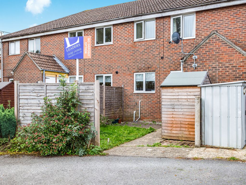 1 bed flat to rent in Spruce Avenue, Waterlooville PO7 Zoopla