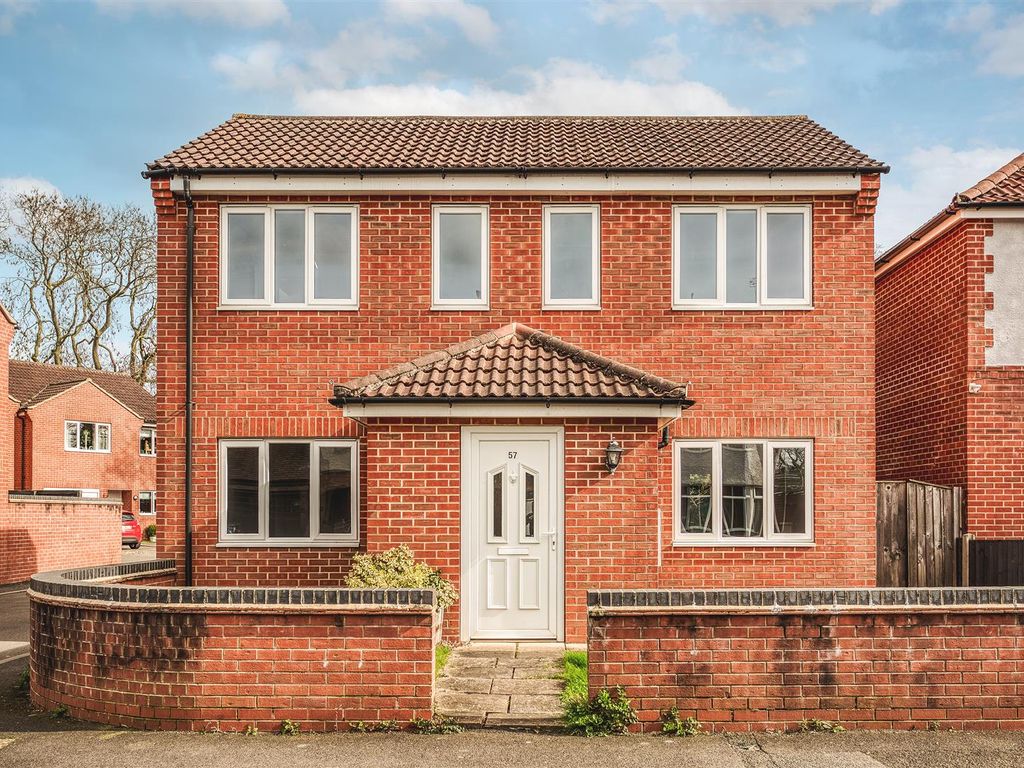 4 bed detached house for sale in Lime Grove, Chaddesden, Derby DE21, £289,950 Zoopla