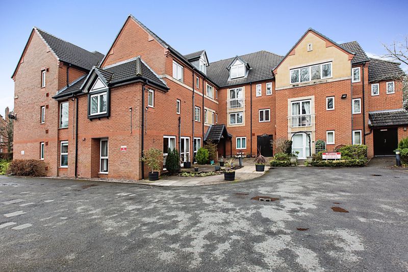 1 bed flat for sale in Sorrento Court, Birmingham B13 Zoopla