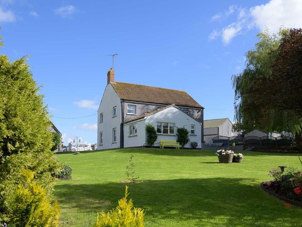 5 bed detached house for sale in Llangwm, Usk, Monmouthshire NP15 Zoopla