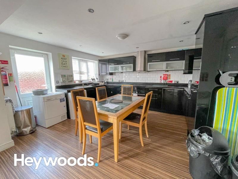 1 bed detached house to rent in Park Road, Silverdale, NewcastleUnder