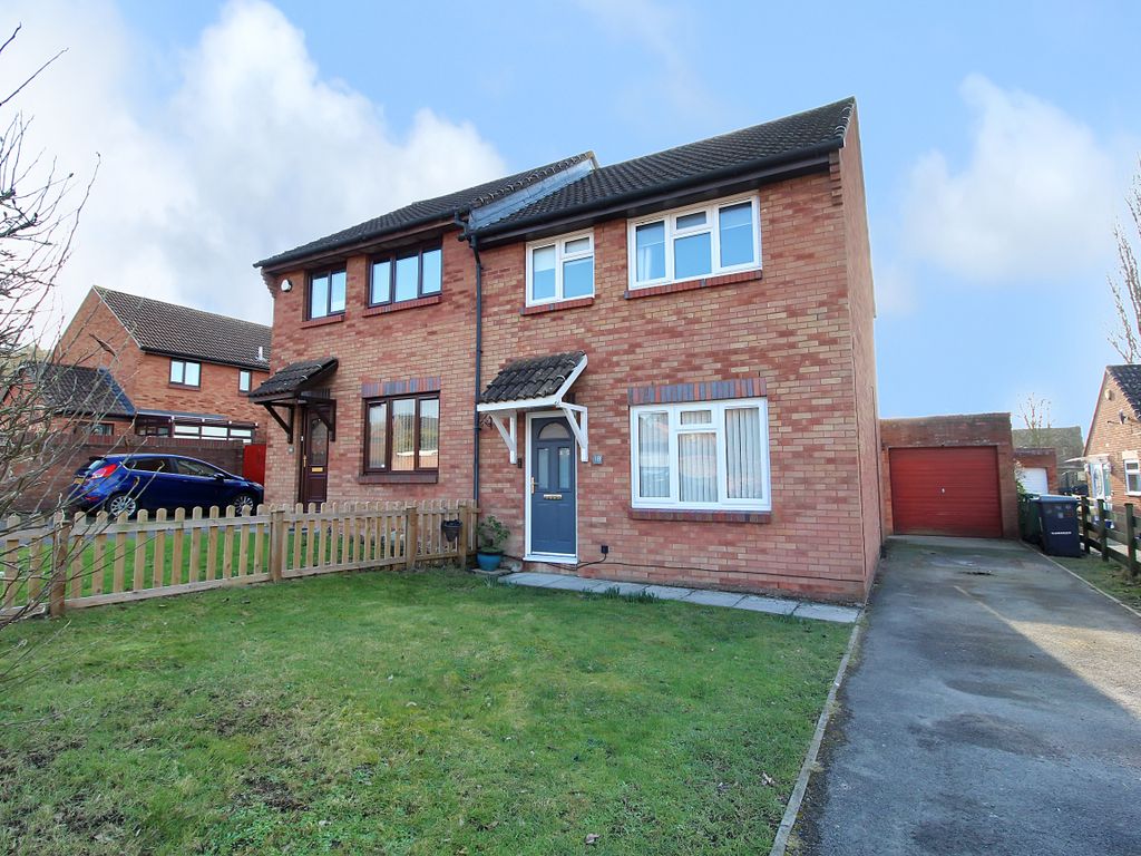 3 bed semidetached house for sale in Cheyney Walk, Westbury BA13 Zoopla