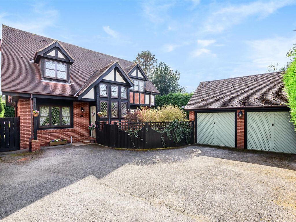 4 bed detached house for sale in The Coppice, Yorkdale Road, Hambleton