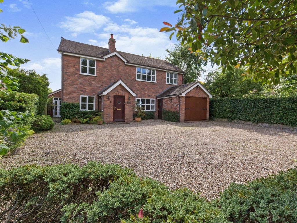 3 bed detached house for sale in Elton Lane, Winterley, Sandbach
