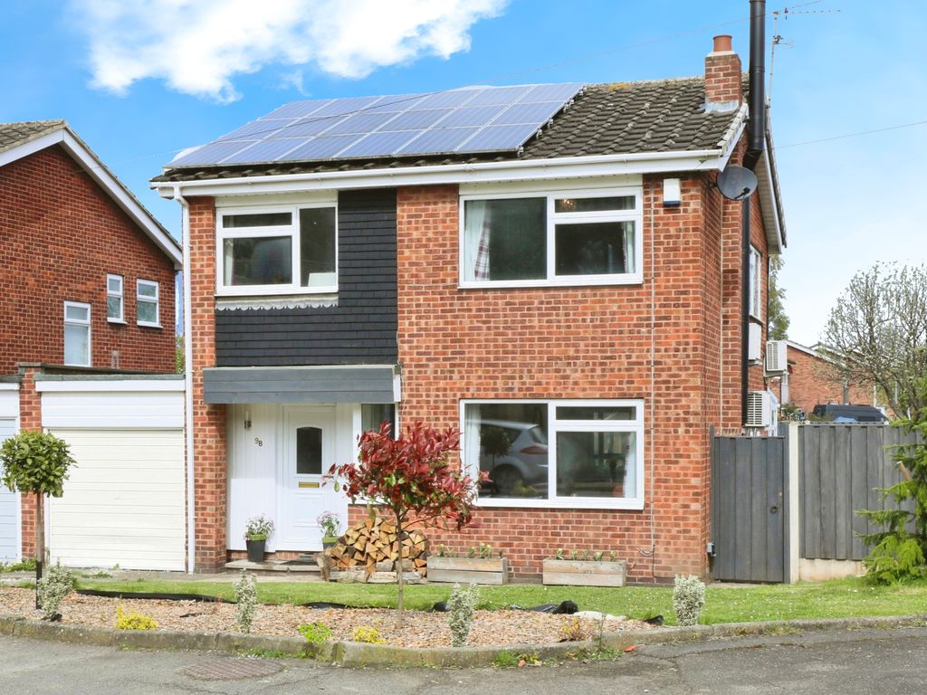 3 bed detached house for sale in Windsor Road, CarltonInLindrick