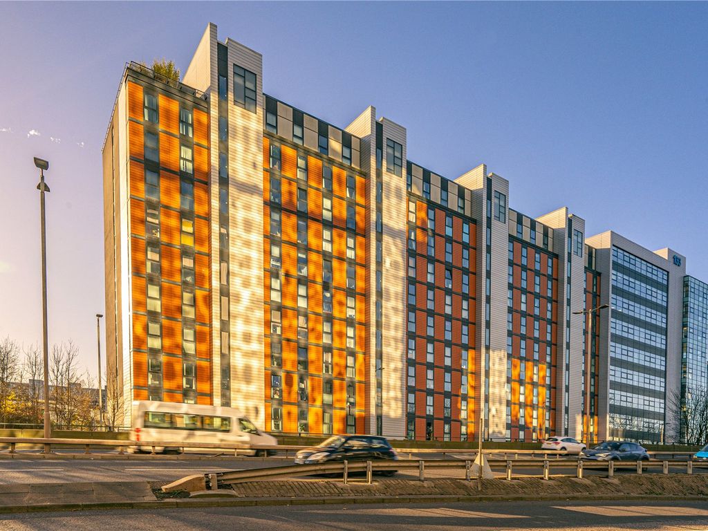 2 bed flat for sale in 10/4, Stobcross Street, Glasgow G3, £145,000