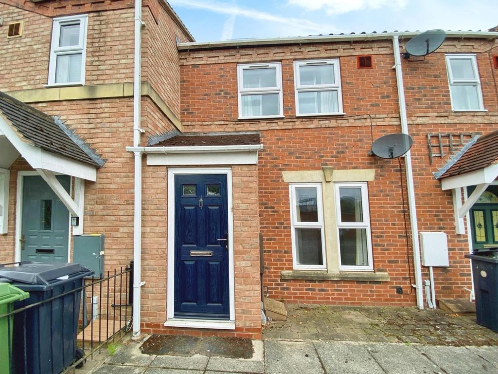 3 bed terraced house to rent in St. Pauls Mews, York YO24, £1,200 pcm