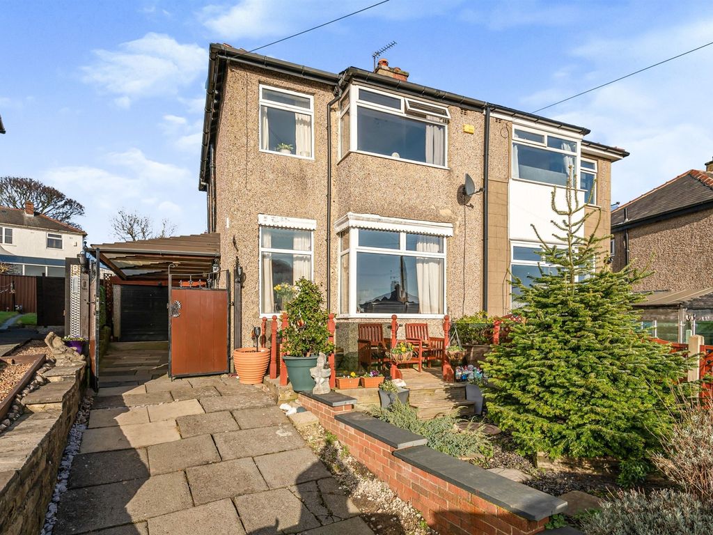 3 bed semidetached house for sale in Willow Drive, Bradford BD6 Zoopla