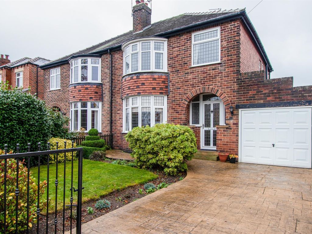 3 bed semidetached house for sale in Queens Drive, Ossett WF5 Zoopla