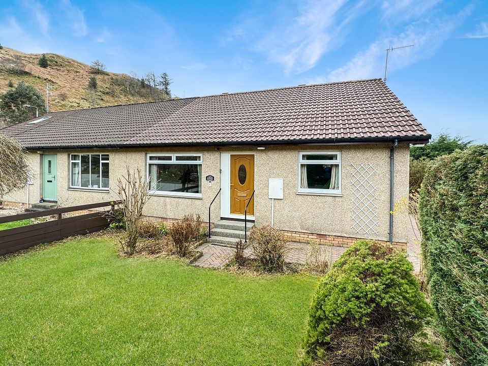 3 bed semidetached bungalow for sale in Pulpit Drive, Oban, Argyll, 4Le, Oban PA34, £225,000