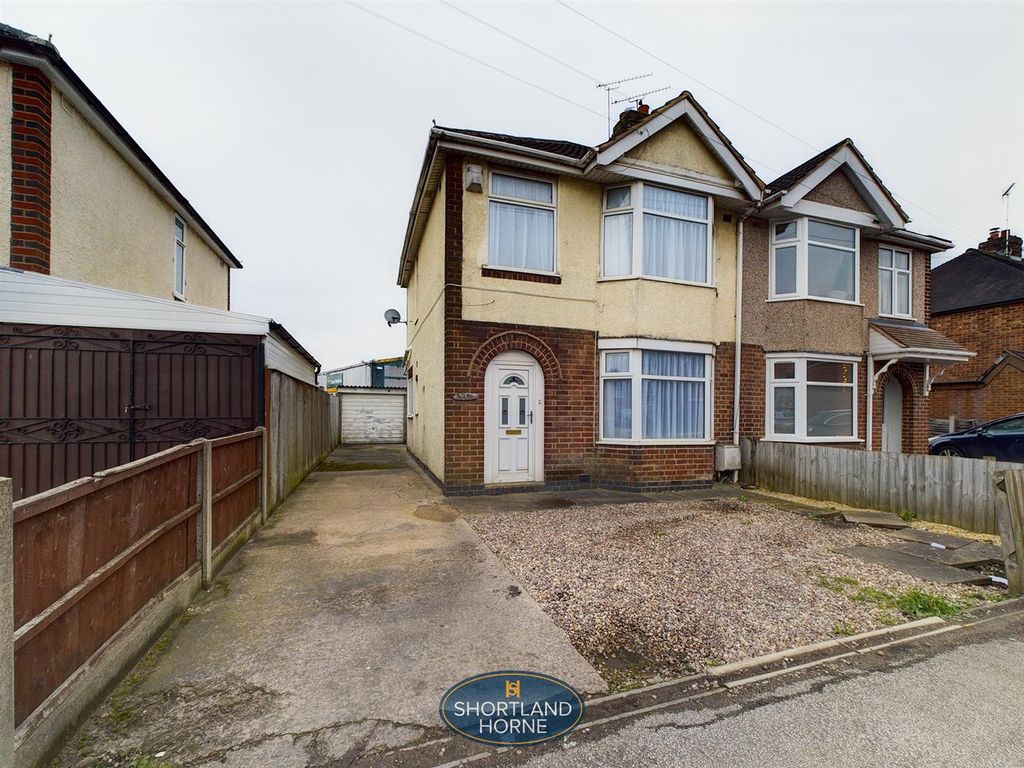 3 bed semidetached house for sale in Heath End Road, Nuneaton CV10