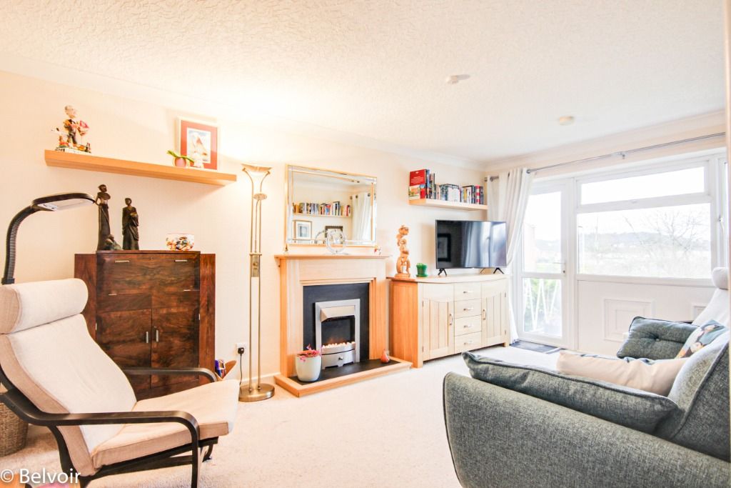 2 bed flat to rent in Elmbridge, Longlevens, Gloucester GL2, £900 pcm