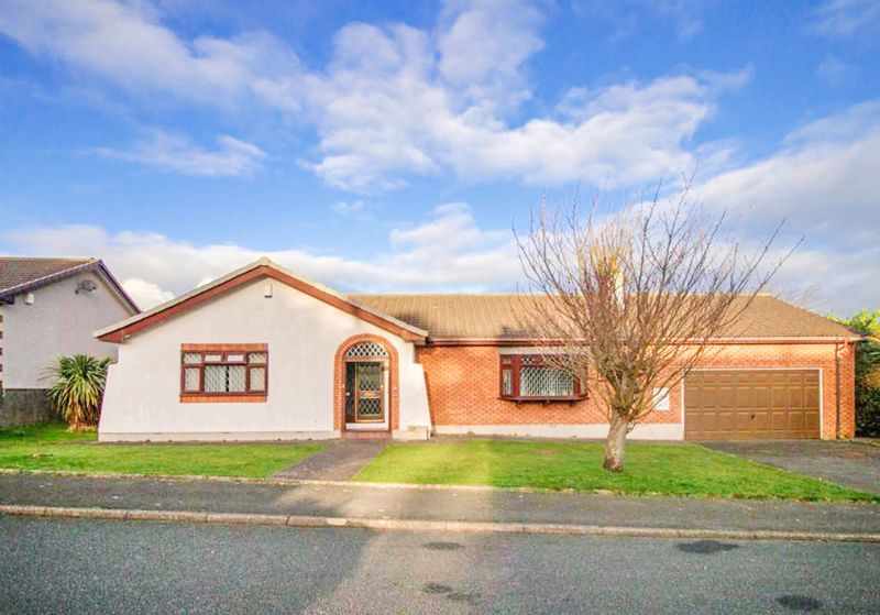 4 bed detached bungalow for sale in Pinehurst Avenue, Douglas, Isle Of