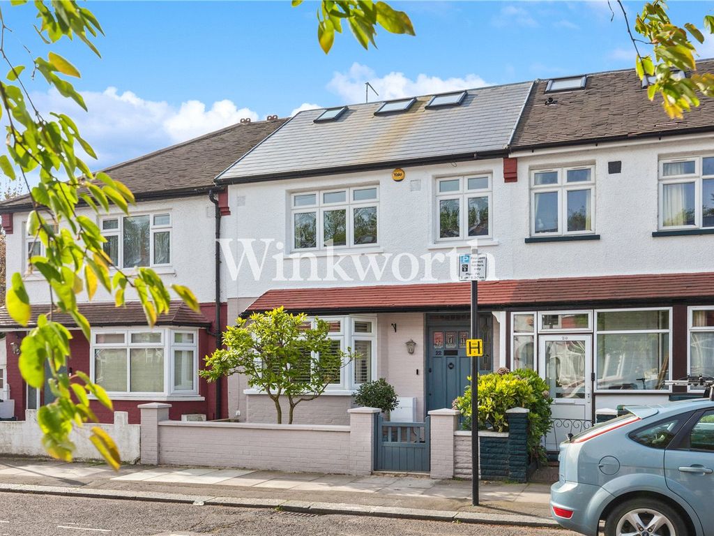 4 bed terraced house for sale in Oakdale Road, London N4 Zoopla