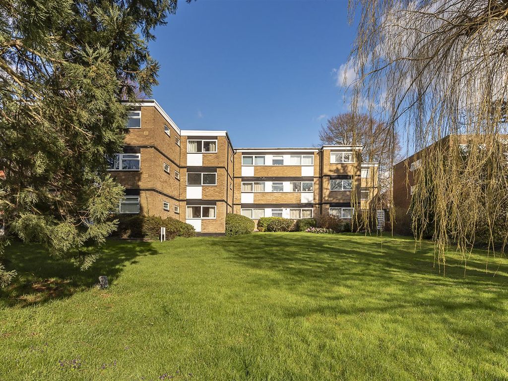 1 bed flat to rent in Milton Road, Harpenden AL5, £1,175 pcm Zoopla