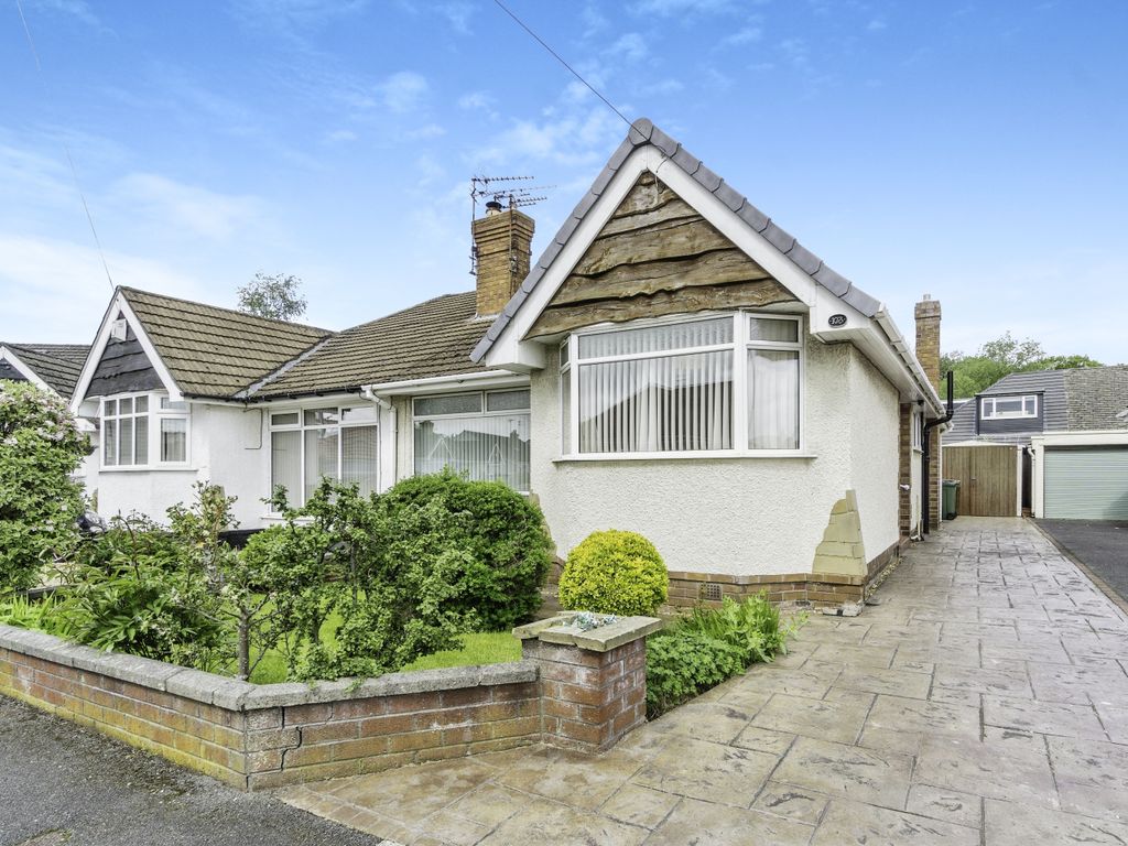 2 bed semidetached bungalow for sale in Heywood Boulevard, Thingwall
