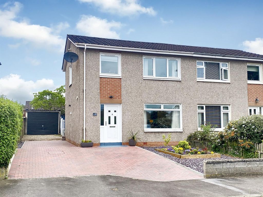 3 bed semidetached house for sale in 49, Manor Gardens Blairgowrie