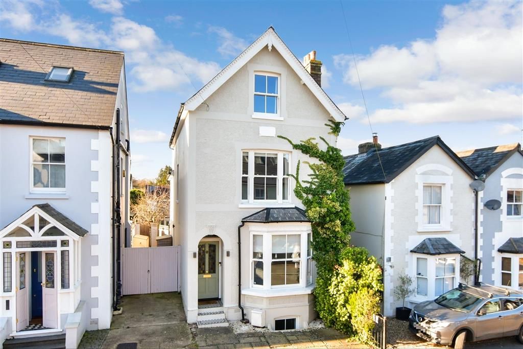 4 bed detached house for sale in South Road, Reigate, Surrey RH2, £