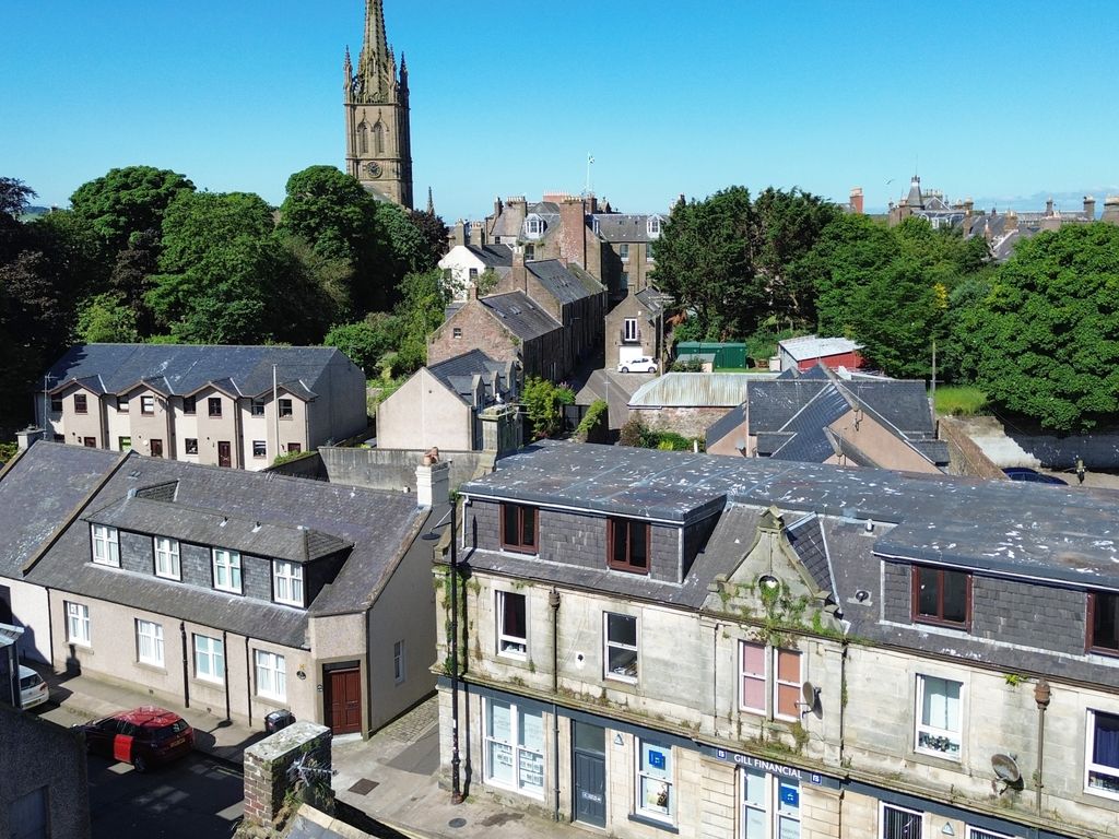 3 bed flat for sale in Baltic Street, Montrose DD10, £80,000 Zoopla