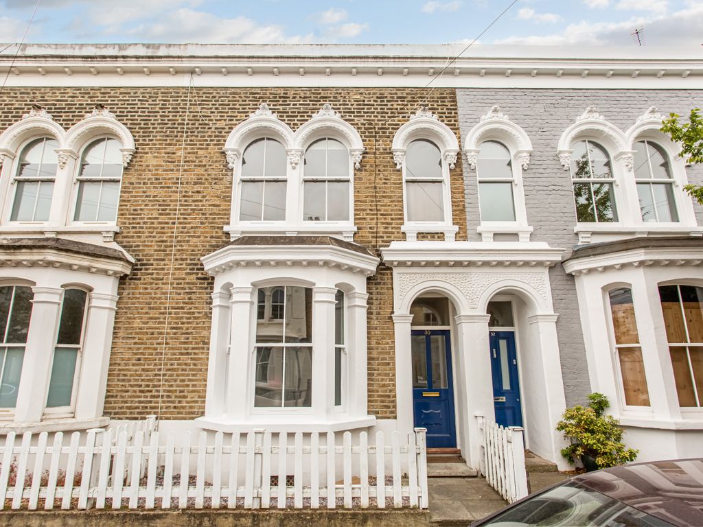 3 bed terraced house for sale in Strahan Road, London E3 Zoopla
