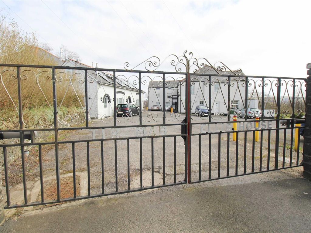 1 bed detached house to rent in Tir Mab Ellis House, Penycoedcae Road