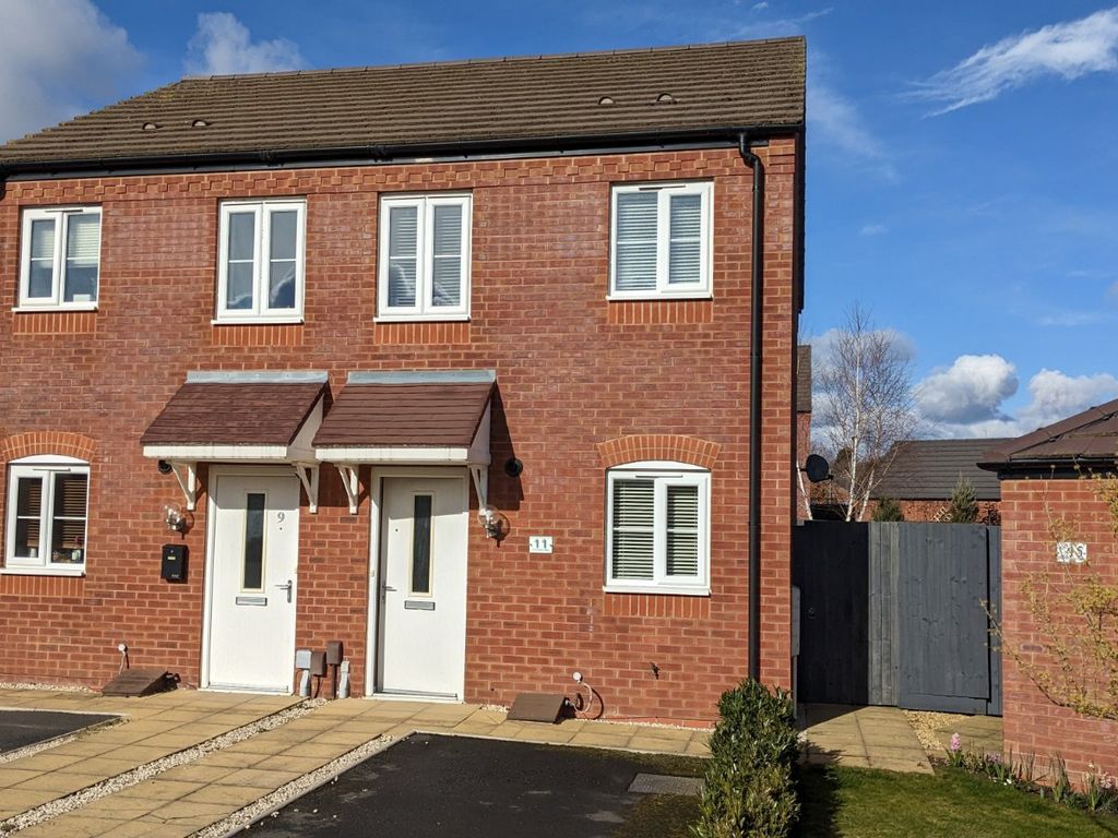 2 bed semidetached house for sale in Cartwright Way, Evesham