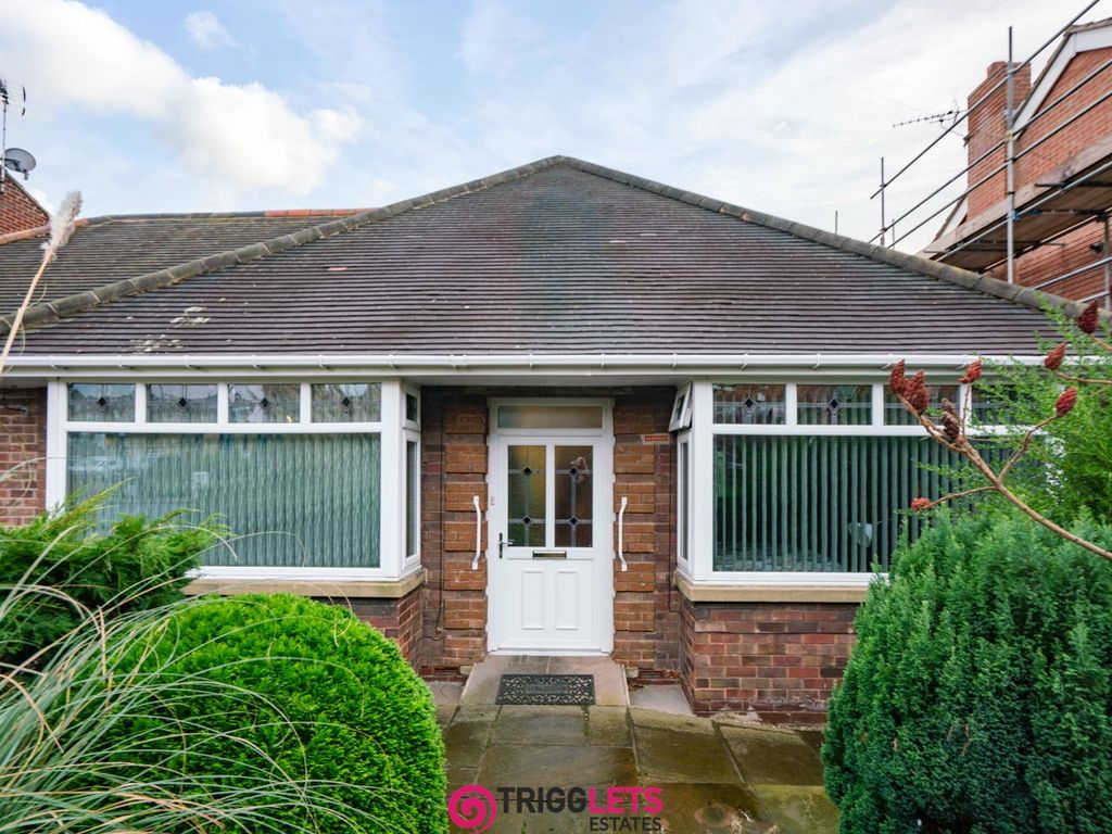 3 bed bungalow for sale in Church Street, Jump, Barnsley S74, £320,000