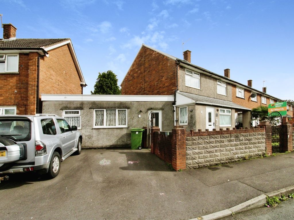 3 bed semidetached house for sale in Macaulay Avenue, Llanrumney