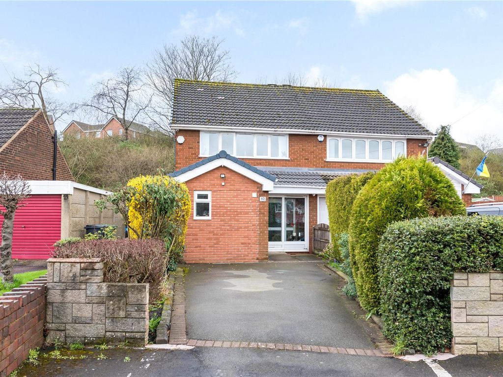 4 bed semidetached house for sale in Cole Street, Netherton, Dudley