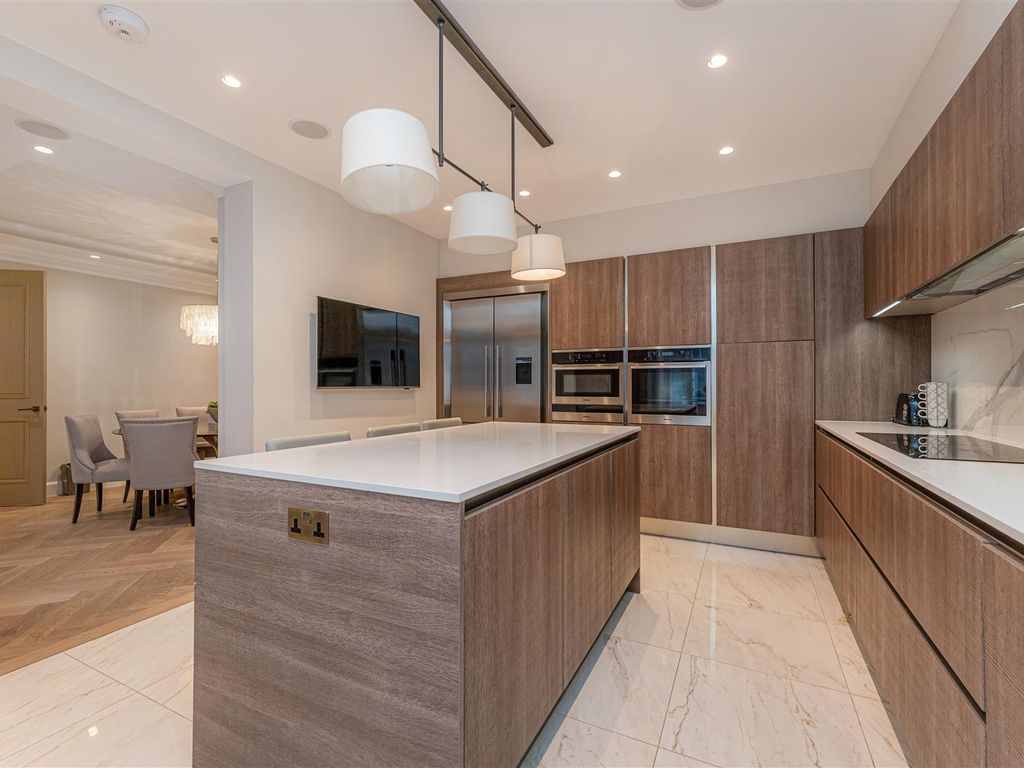 Cumberland Mansions, George Street, Marylebone W1H  