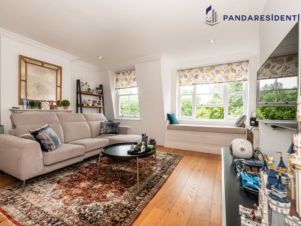 3 bed flat for sale in Cadogan Square, London SW1X, £2,700,000 Zoopla