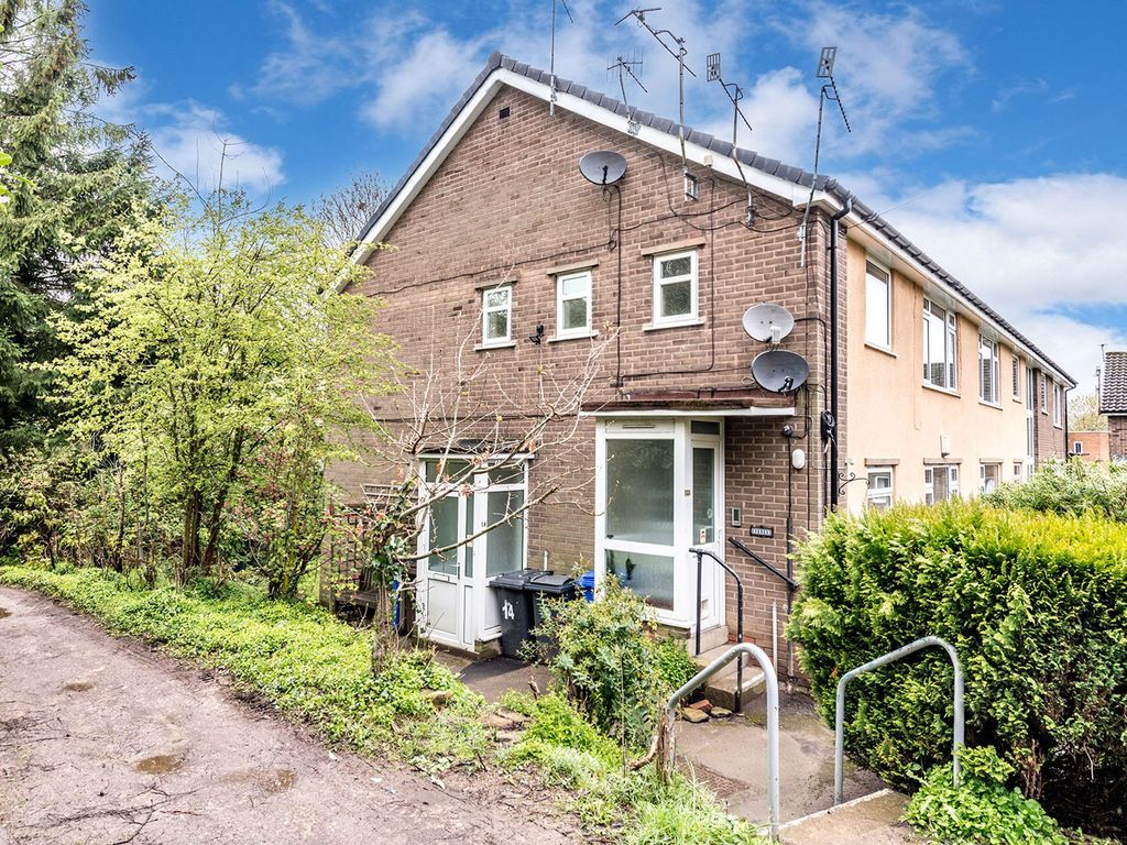 2 bed flat for sale in Dobbin Hill, Sheffield S11, £175,000 Zoopla