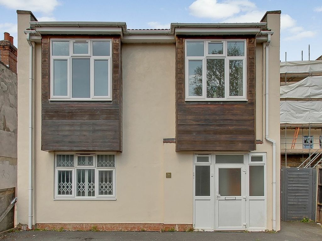 2 bed property for sale in Hutton Grove, London N12 Zoopla