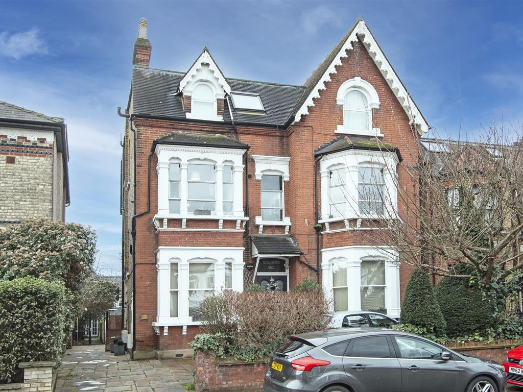 1 bed flat for sale in Longley Road, Tooting, Tooting SW17 Zoopla