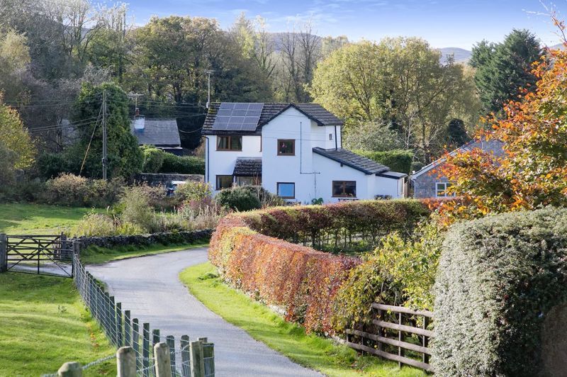 4 bed detached house for sale in Pen Y Fron Road, Pantymwyn, Mold CH7