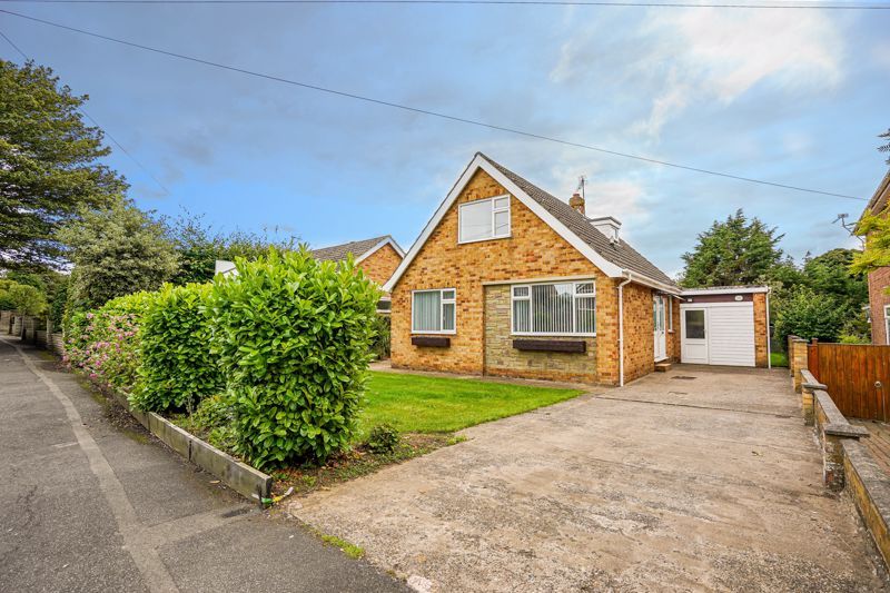 5 bed detached house for sale in 15 Ashcourt Drive, Hornsea HU18 Zoopla