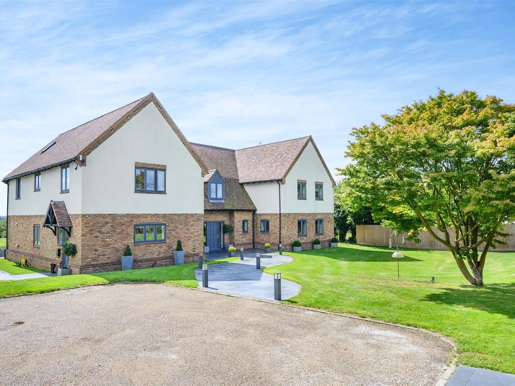 6 bed detached house for sale in Little Horwood Road, Great Horwood, Milton Keynes MK17, £