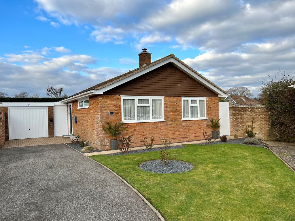 2 bed bungalow for sale in Everlea Close, Everton, Lymington SO41 Zoopla