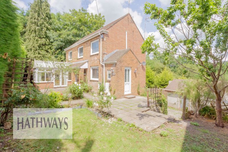 4 bed detached house for sale in Manor Road, Abersychan, Pontypool NP4