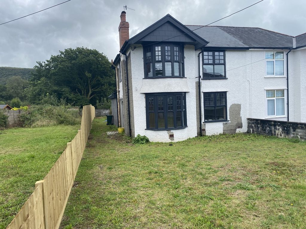 3 bed semidetached house for sale in Pontardawe Road, Clydach, Swansea