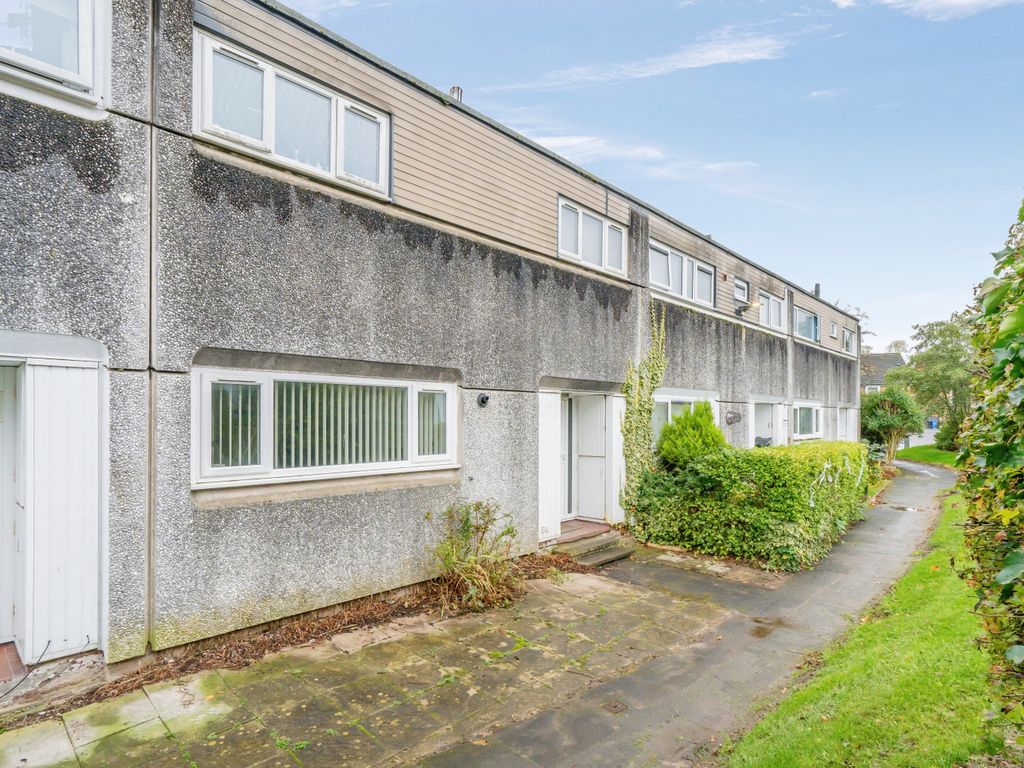 3 bed terraced house for sale in Caesars Close, Castlefields, Runcorn