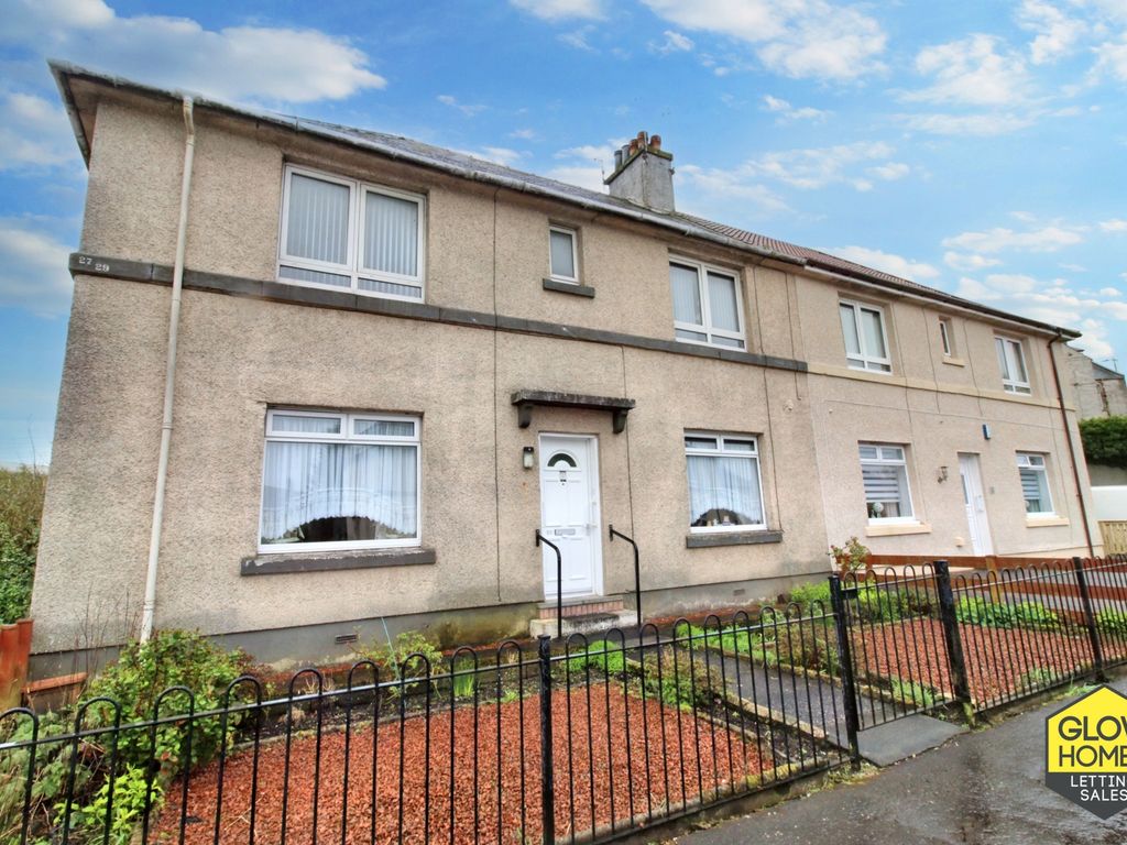 2 bed flat for sale in Claremont Crescent, Kilwinning KA13, £50,000