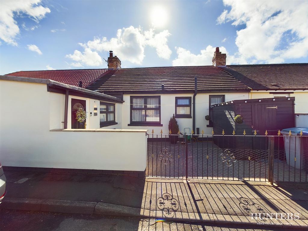 3 bed bungalow for sale in Grange Street, Consett DH8 Zoopla