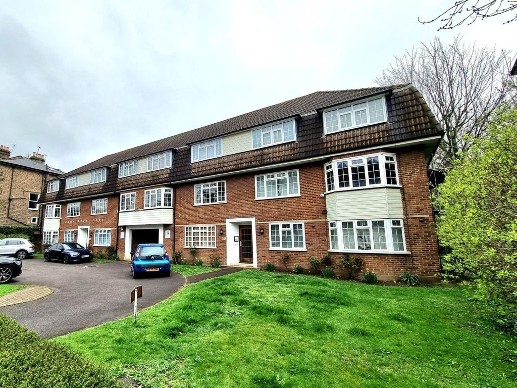 1 bed flat for sale in Hambledon Court, The Grove, London W5 Zoopla
