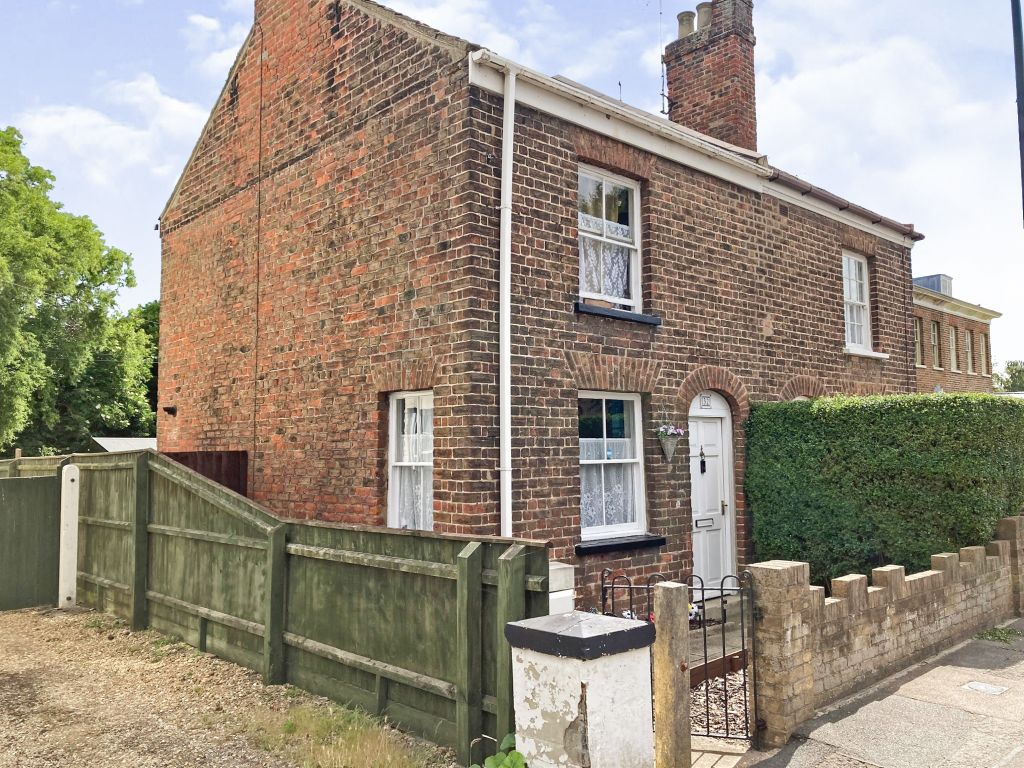 2 bed cottage for sale in Market Street, Long Sutton, Spalding PE12