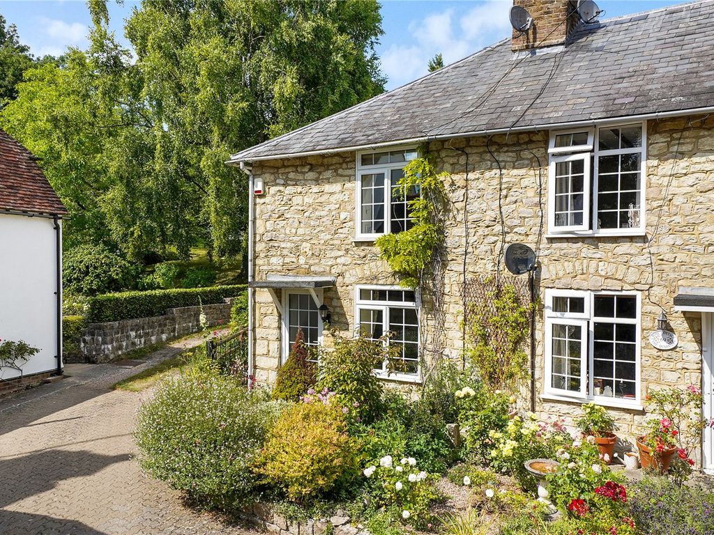 3 bed end terrace house for sale in The Quarries, Boughton Monchelsea