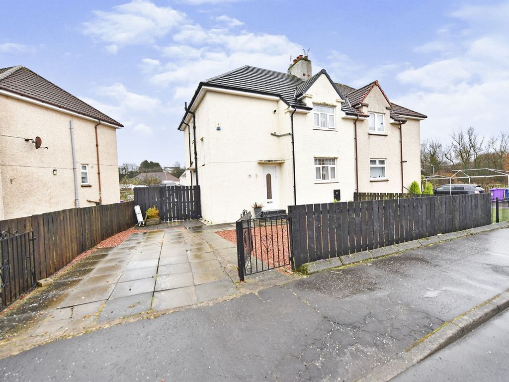 4 bed semidetached house for sale in Braidwood Road, Kilwinning KA13